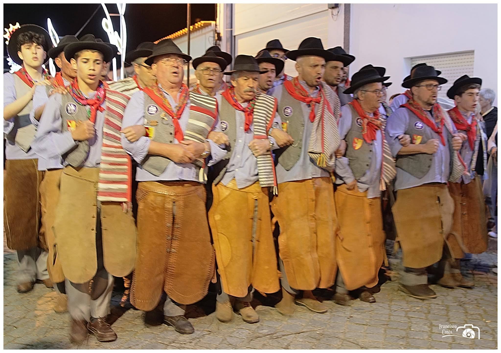Actuação nas Festas das Santas Cruzes - Vila Nova de São Bento